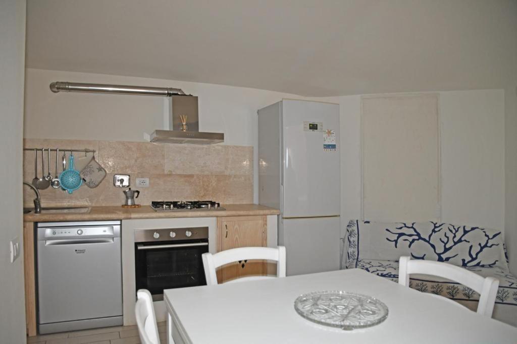 Vila La Casa Di Ziu Menicu Cannigione Exteriér fotografie
