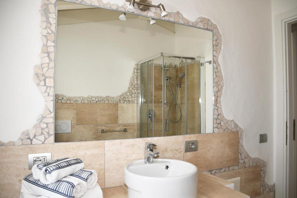 Vila La Casa Di Ziu Menicu Cannigione Exteriér fotografie